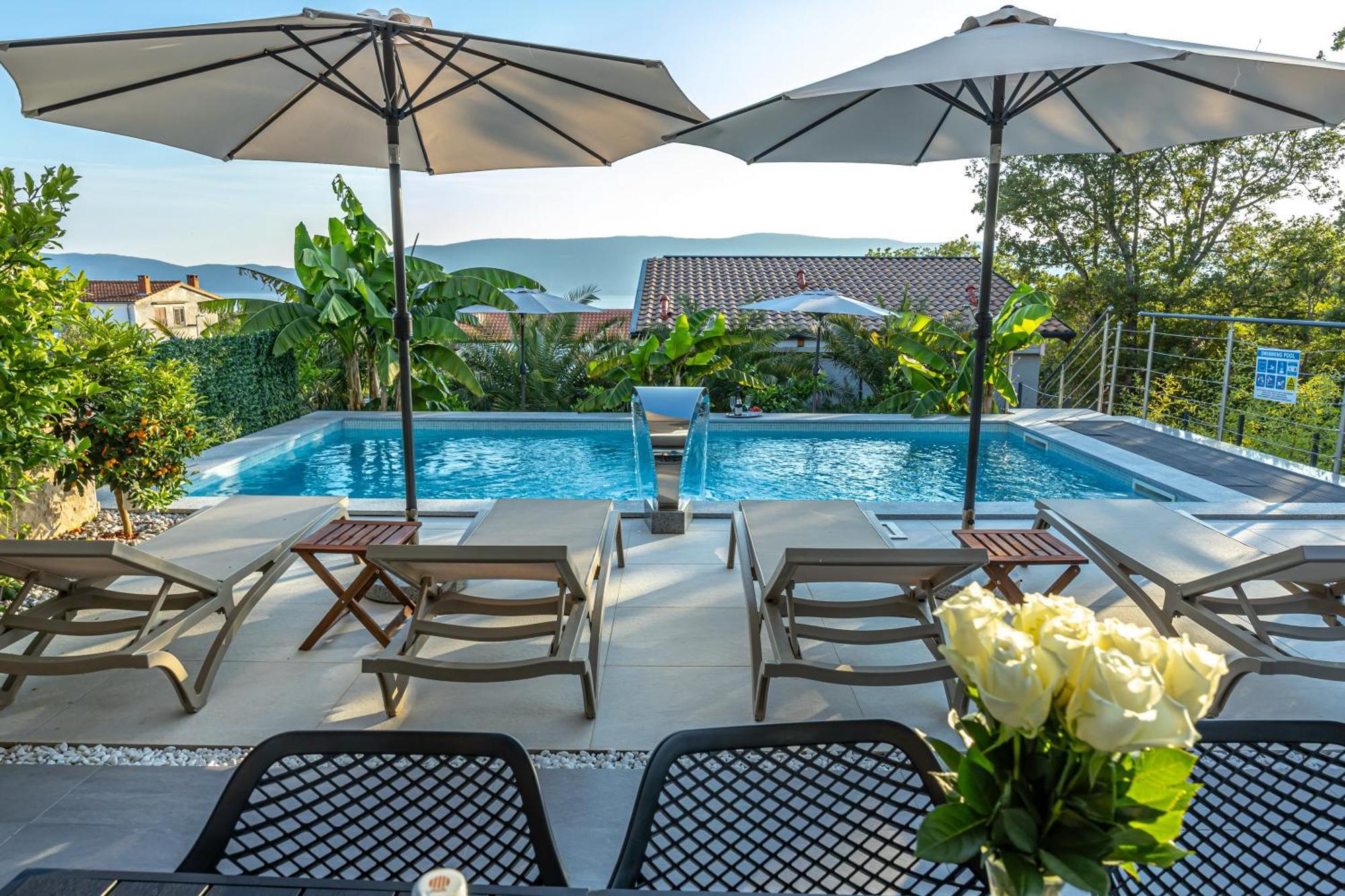 Luxury Villas White Sails Pinezići المظهر الخارجي الصورة