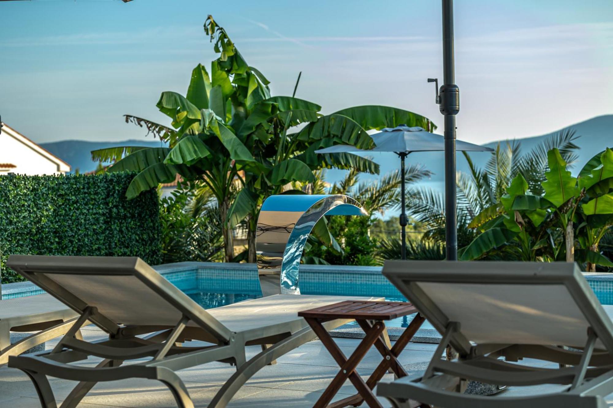 Luxury Villas White Sails Pinezići المظهر الخارجي الصورة